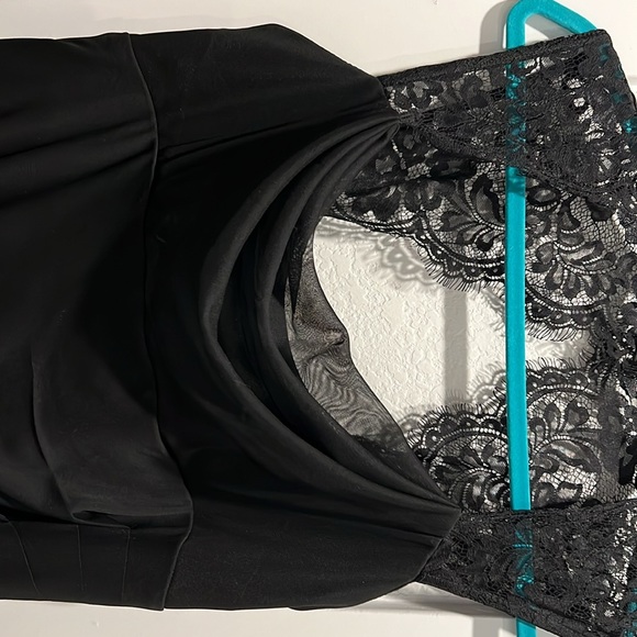 Little black dress - Picture 2 of 6